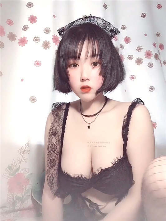 奶酪陷阱 – 情趣黑丝[32P/7V/524MB]