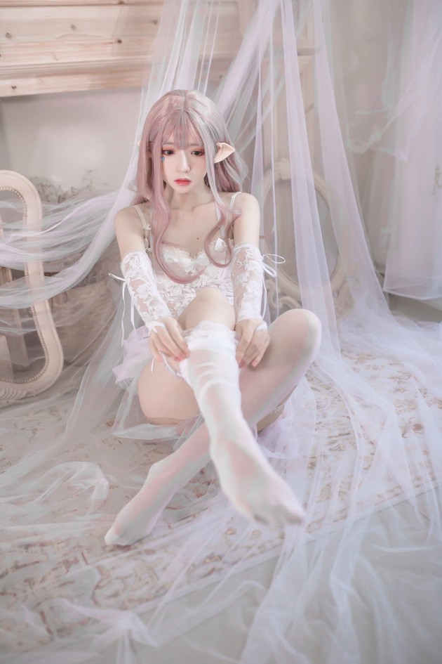 疯猫ss - NO.082 纯白精灵 [29P-937MB]