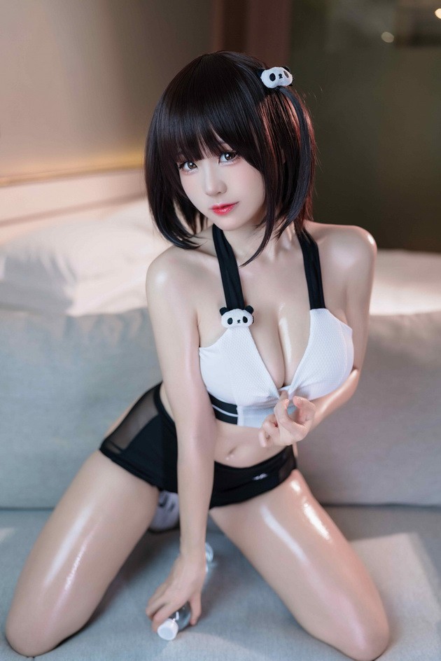 miko酱ww – NO.057 蛋白大熊猫 [20P-325M]