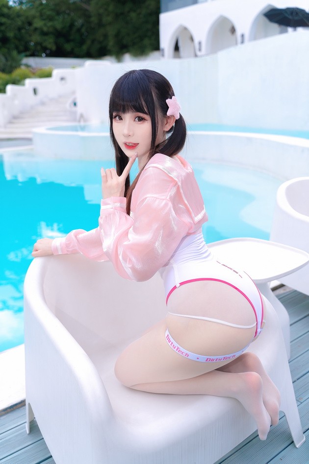 miko酱ww – NO.072 粉白海月姬 [29P-553MB]
