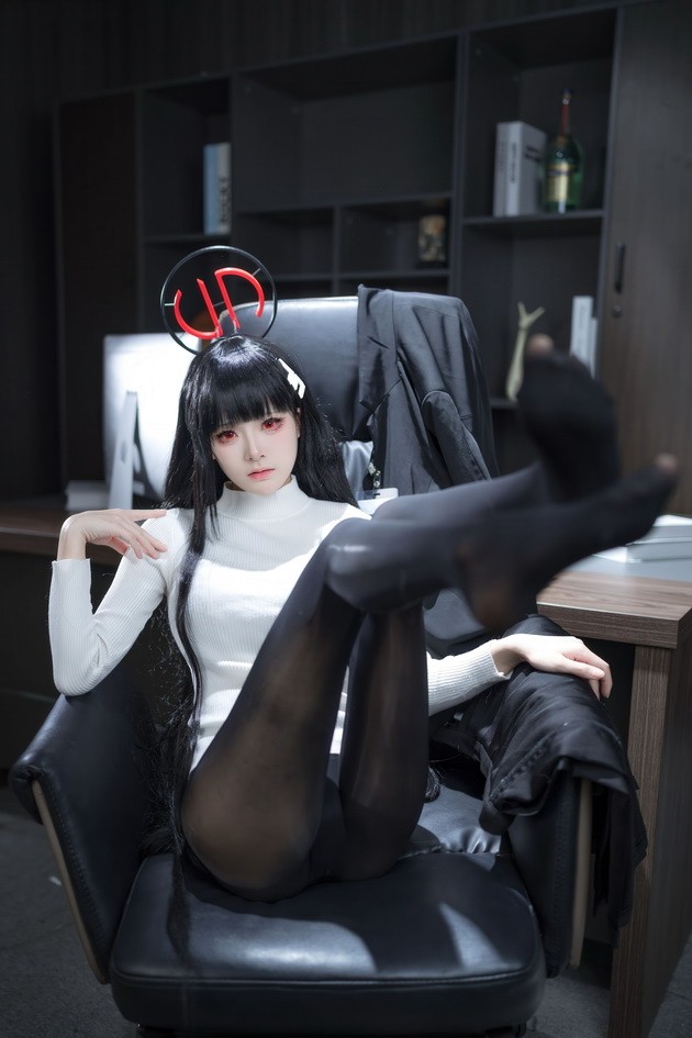 九柒喵 - NO.027 调月莉音 [64P-535M]