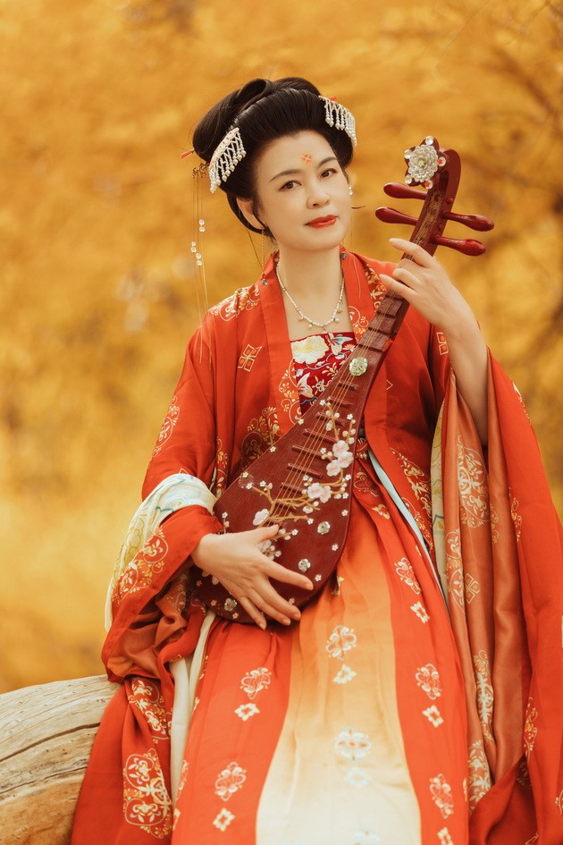 [YITUYU艺图语]2021.09.03 岁月不败美人 知秋[38+1P／696MB]