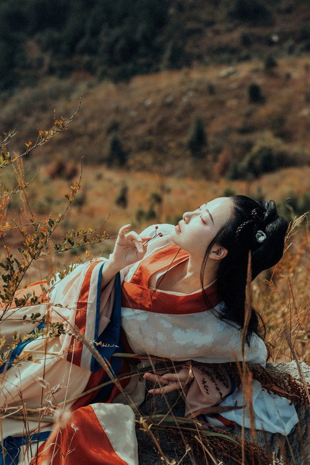 [YITUYU艺图语]2021.09.04 沧海无涯 颖儿[23+1P／238MB]